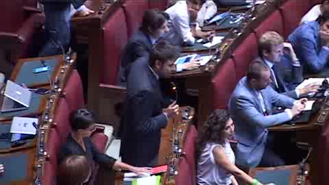 CAMERA, GAFFE DELLA BOLDRINI CON DI BATTISTA