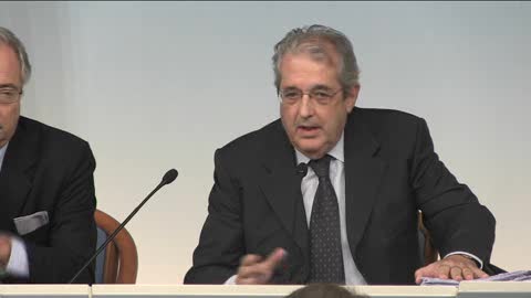 SACCOMANNI PRESENTA LA 