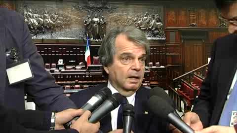 BRUNETTA: 