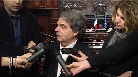 BRUNETTA: 