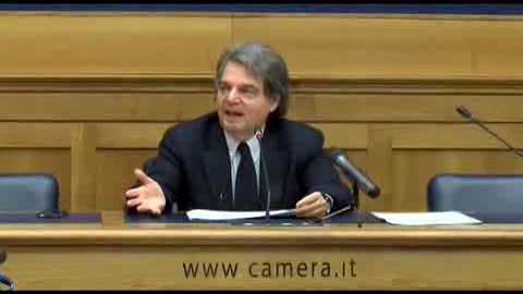 BRUNETTA: 