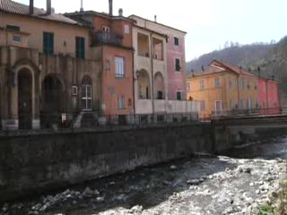 VIAGGIO IN LIGURIA, I CORSETTI DI VARESE LIGURE