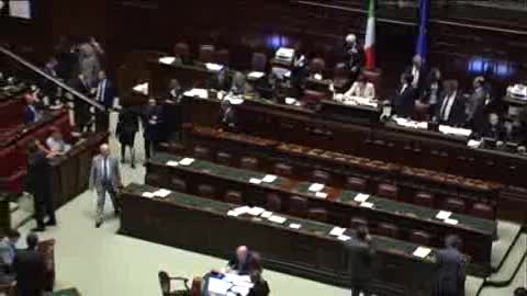 SALVA-ROMA, CAMERA CONFERMA FIDUCIA A GOVERNO