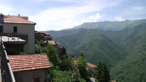 VIAGGIO IN LIGURIA, I SUGGELLI DI TRIORA