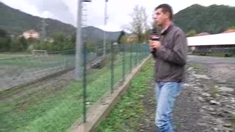 Alluvione - Il campo sportivo di Montoggio, ora un cumulo di fanghiglia