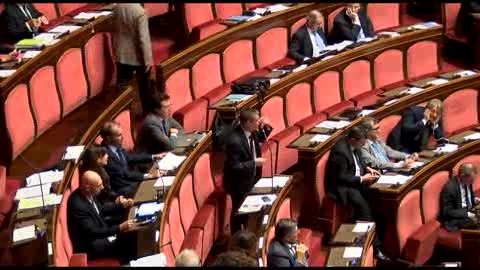Airola (M5s) a Renzi: 
