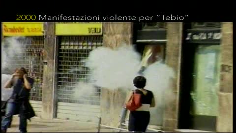 Tebio, scontri a Genova fra anarchici e polizia