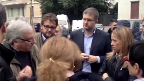 Meloni (Fdi) raccoglie proteste per le case popolari, allarme sicurezza