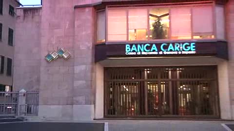 Carige vende le Assicurazioni e il titolo riparte in Borsa