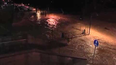 Alluvione a Chiavari, il fiume Entella in piena