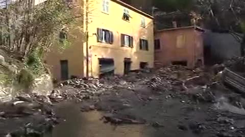 Alluvione, continuano le ricerche del pensionato disperso