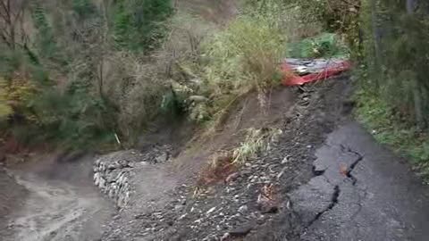 Rio Carpi, il torrente si è 