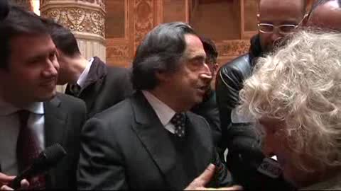 Muti: 