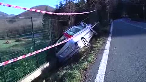 Incidente stradale a Montoggio, bilancio di un paio di feriti