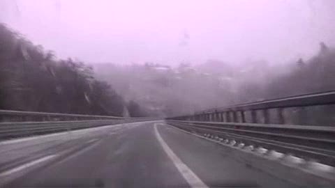 Neve sulla A6, viaggio in autostrada