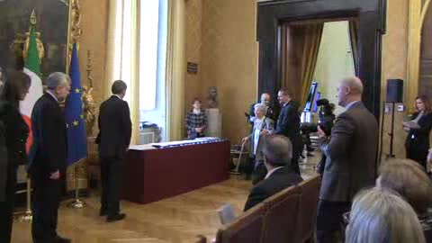 Foibe, il sottosegretario Delrio incontra i parenti delle vittime