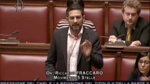 Bagarre sulle riforme, Cinque Stelle contro Renzi