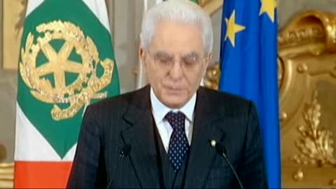 Mattarella alle donne: 