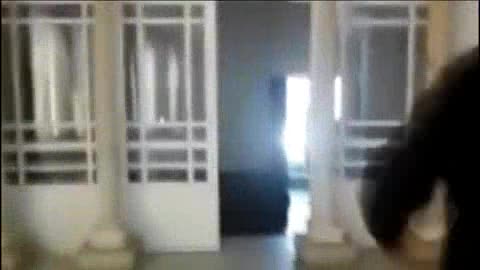Tunisia, l'attentato ripreso da dentro il museo Bardo