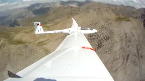 A320 caduto, la zona dello schianto vista dall'alto