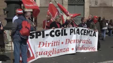 Manifestazione Fiom a Roma: le immagini 