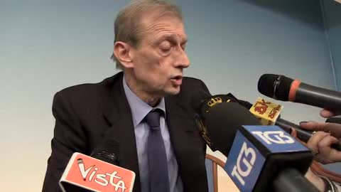 Def, Fassino: 