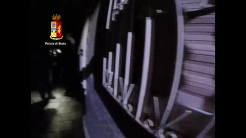 Arrestato il latitante Mazzei a Catania (immagini)