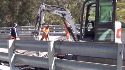 Autostrada Palermo-Catania: si lavora sul viadotto crollato