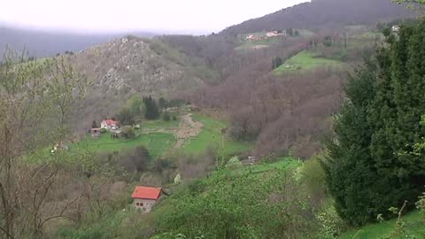 Viaggio in Liguria, l'entroterra in arte tra Pietralavezzara e Ronco