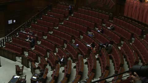 Italicum, aula semi-vuota per la discussione generale