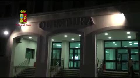 Reggio Calabria, Polizia di Stato e FBI: arresto di 13 persone per spaccio di stupefacenti