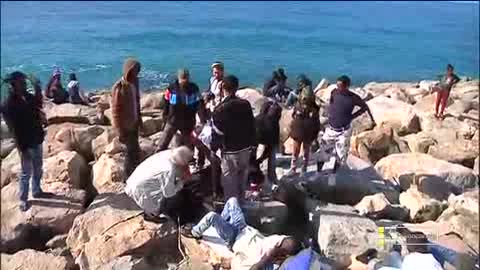 Ventimiglia, il malore di un giovane migrante