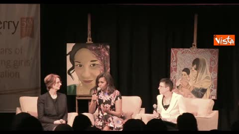Michelle Obama alle studentesse: 