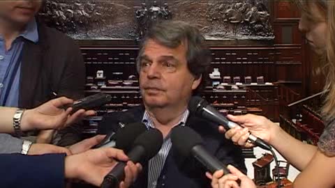 Grecia, Brunetta: 