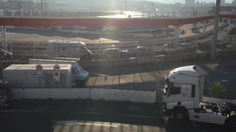 Esodo d'agosto, code al terminal traghetti di Genova