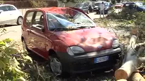 Nubifragio in Toscana, le immagini 