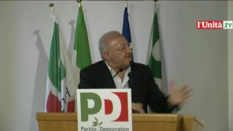 De Luca a Peter Gomez: 