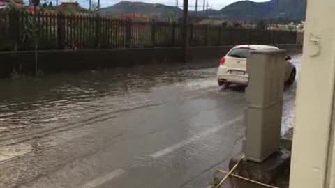 Allerta 1 in Liguria, allagamenti nello spezzino