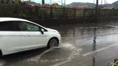 Allerta 1, allagamenti alla Spezia, la situazione in via Fontevivo