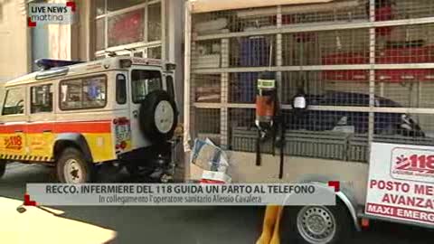 Fiocco azzurro in autostrada, parla l'infermiere che ha guidato il parto