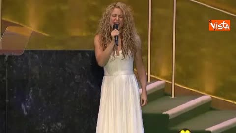 Onu, Shakira canta 
