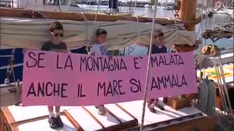 Discarica, continua la protesta delle mamme: 