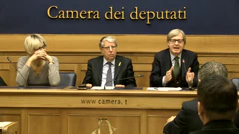 Unioni civili, Sgarbi: 