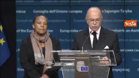 Il ministro degli Interni francese Cazeneuve annuncia: 