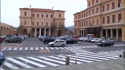 Parcheggi, la rivoluzione a Porto Maurizio: la minoranza in Comune va all'attacco