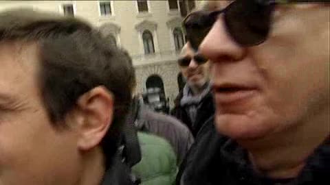 Boldrini risponde a domanda sul 'salva-banche': 