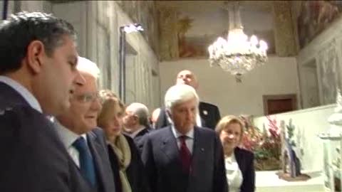 Toti con il Presidente Mattarella alla mostra dei presepi di Natale (le immagini)