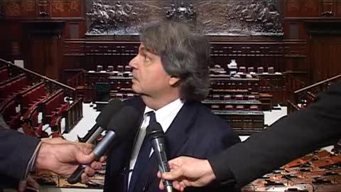 Brunetta rivolto a Renzi: 