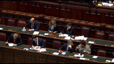 Tofalo (M5S) a Renzi: 