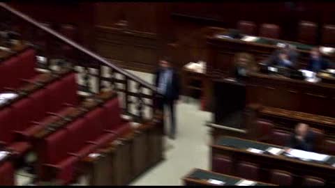 Villarosa (M5s) a Padoan: 